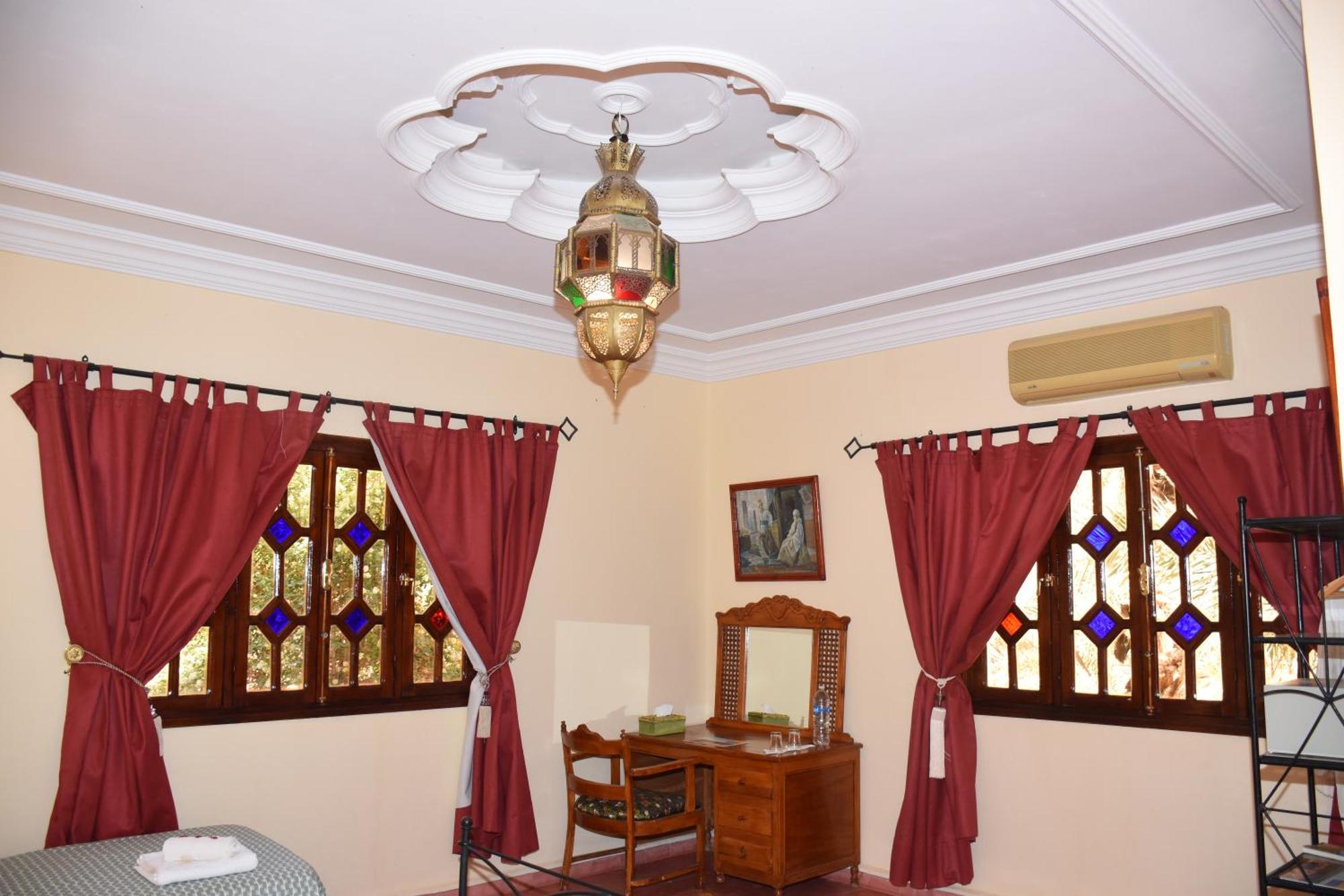 Riad Le Petit Jardin Загора Экстерьер фото