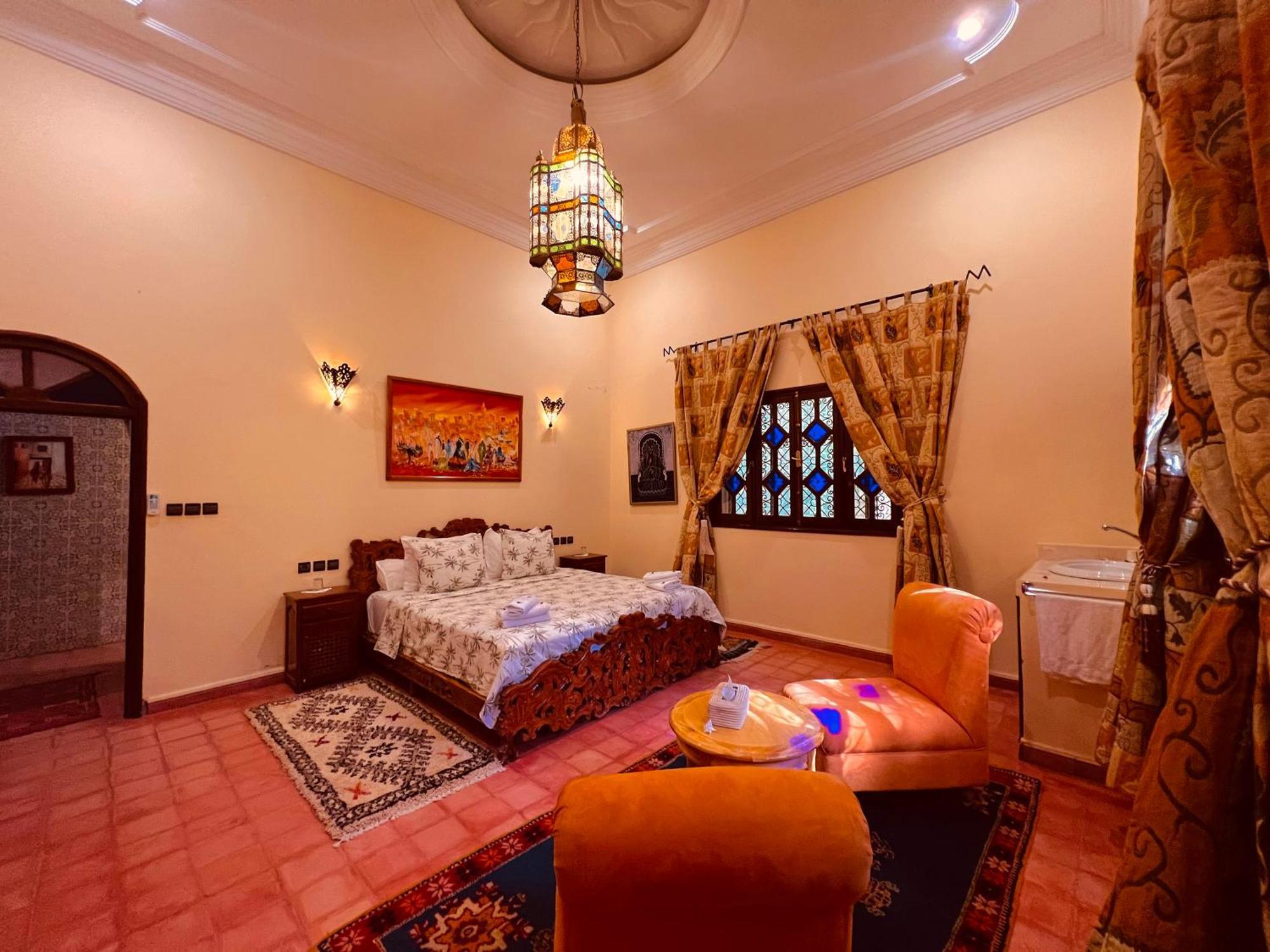 Riad Le Petit Jardin Загора Экстерьер фото