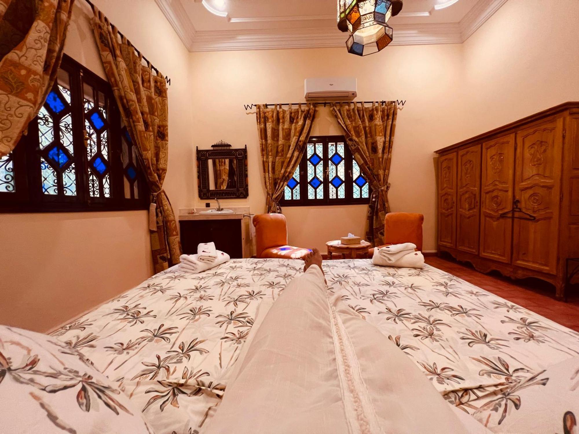 Riad Le Petit Jardin Загора Экстерьер фото