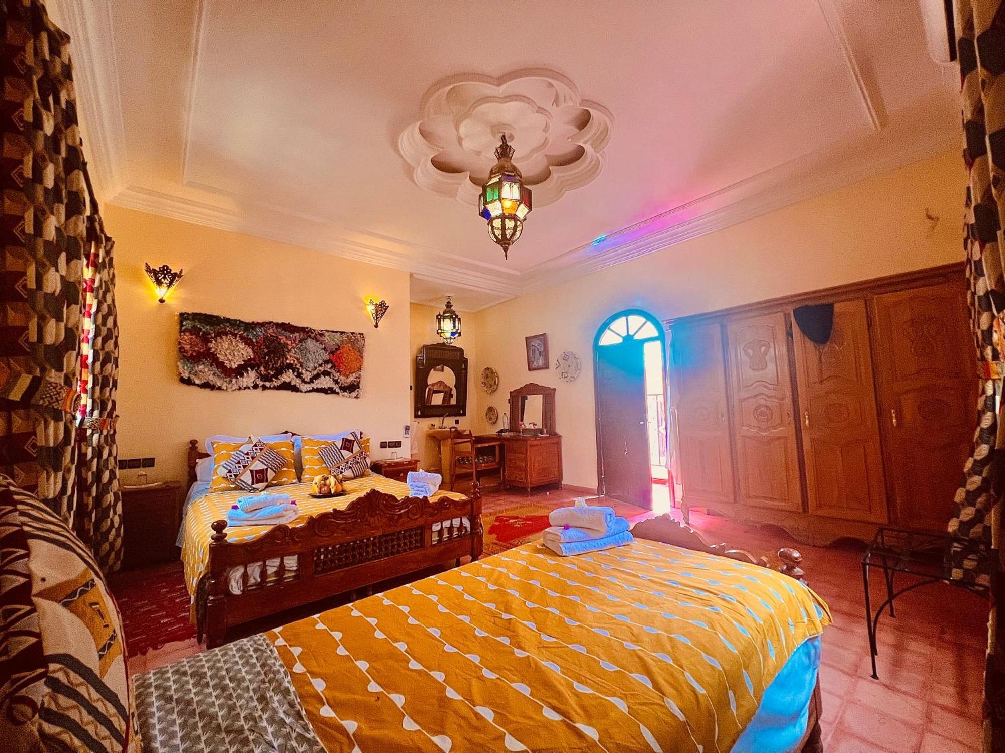 Riad Le Petit Jardin Загора Экстерьер фото