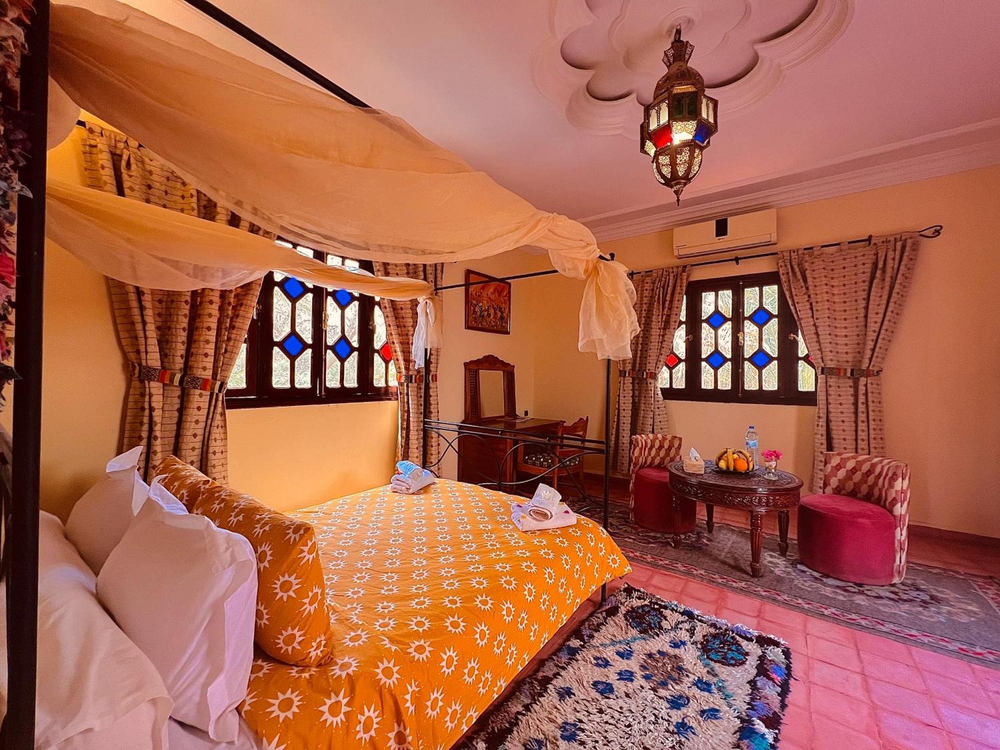 Riad Le Petit Jardin Загора Экстерьер фото